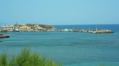Harika deniz manzarası. Otel ve deniz Sahili boyunca plajları.