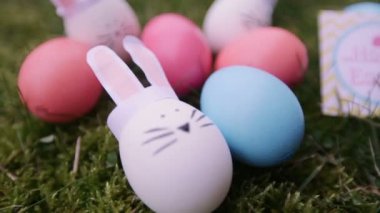 dekorasyon Paskalya için. Paskalya bunnyes