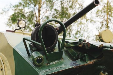 Rus tankının tareti ve silahı, silah konsepti.