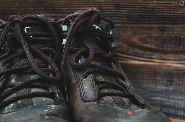 Old Brown Leather Shoes Wooden Background Lacing Closeup — Stock Photo, Image