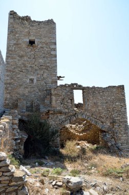 Yunanistan 'ın Vathia Mani kentindeki kule harabeleri