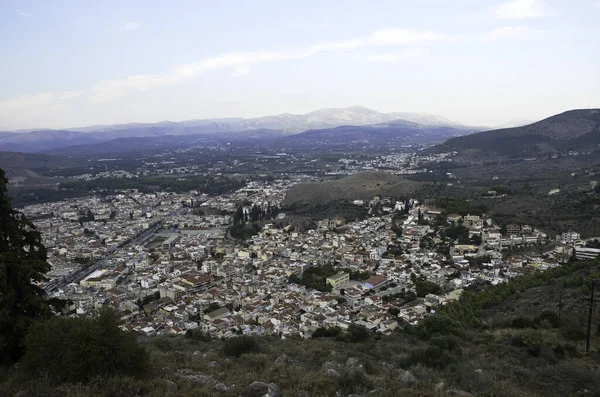 Palamidi Castel 'den Nafplion şehri manzarası