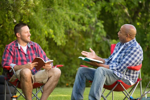 Men having a bible study. — Stock Photo, Image