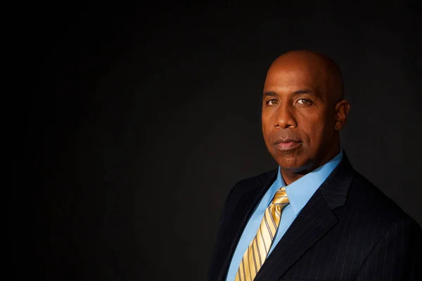 Portrait of a mature African American businessman. — Stock Photo, Image