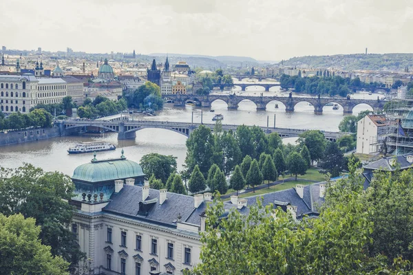 Köprü Vltava Nehri Prag güzel manzara