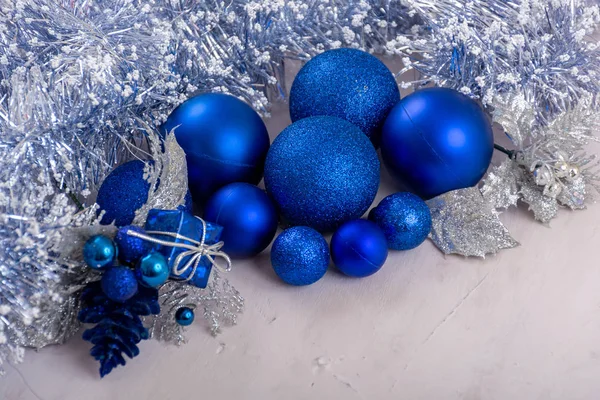 Decoração Para Natal Bugigangas Ramos Abeto Neve Pequenas Caixas Presente — Fotografia de Stock