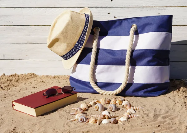 Plajda tembel bir gün