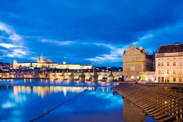 Night View Prague Castle Vitus Cathedral Gothic Charles Bridge Moldau — Stock Photo, Image