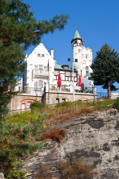 Decin Çek Cumhuriyeti Eylül 2018 Pastoral Cliff Kasaba Decin Kuzey — Stok fotoğraf