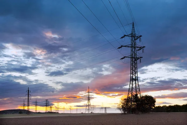 Elektřina Zdroj Energie Průmysl Elektrický Poláci Při Západu Slunce Oblohy — Stock fotografie