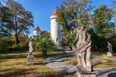 Rönesans Kalesi Konopiste park yakınlarında kasaba Benesov (kültürel tarihi bölge), merkezi Bohemia region, Çek Cumhuriyeti