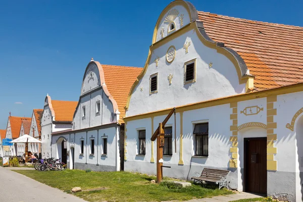 Famoso pueblo de Holasovice, Bohemia del Sur, República Checa - UNESCO — Foto de Stock