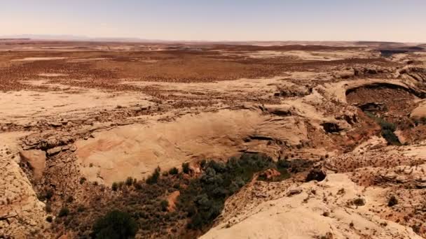 美国犹他州的沙漠 风景秀丽 犹他州的自然地质环境从上面看 无人驾驶飞机射击 — 图库视频影像