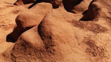 Hoodoos içinde cin Valley State Park, Utah, Amerika Birleşik Devletleri. Çöl. San Rafael çöl yer alan kayalar hoodoo. Yukarıdan, atış dron havadan görünümü