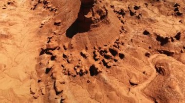 Hoodoos içinde cin Valley State Park, Utah, Amerika Birleşik Devletleri. Çöl. San Rafael çöl yer alan kayalar hoodoo. Yukarıdan, atış dron havadan görünümü