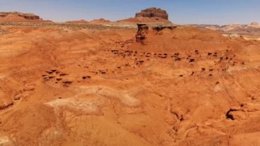 Hoodoos içinde cin Valley State Park, Utah, Amerika Birleşik Devletleri. Çöl. San Rafael çöl yer alan kayalar hoodoo. Yukarıdan, atış dron havadan görünümü