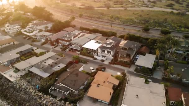 Vue Aérienne Des Maisons Plage Long Côte Pacifique Californie Immobilier — Video