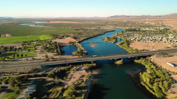 Letecký Pohled Řece Colorado Kalifornie Hranice Arizona Malebná Krajina Výše — Stock video