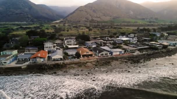 Veduta Aerea Delle Case Mare Lungo Costa Del Pacifico California — Video Stock