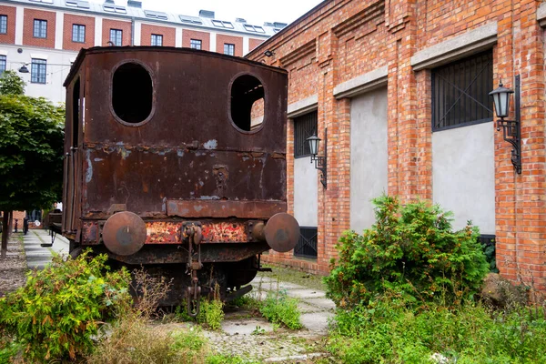 Una Vieja Locomotora Oxidada Libre Chispas Pie Paseo Marítimo Zyrardow — Foto de Stock