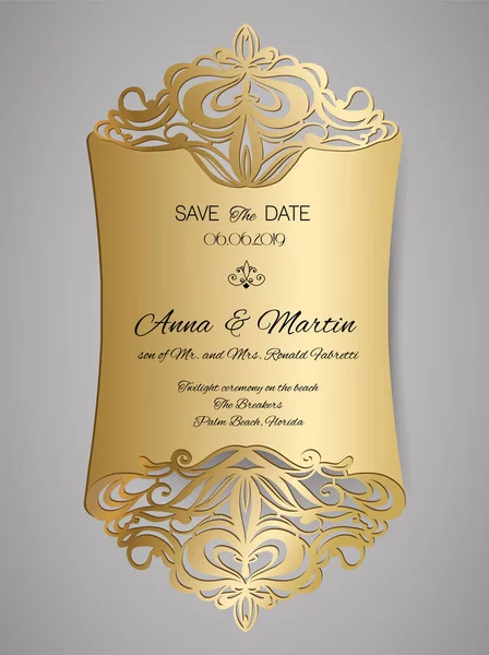 Uitnodiging bruiloft of wenskaart met gouden bloemen sieraad. Bruiloft uitnodiging envelop voor lasersnijden. — Stockvector