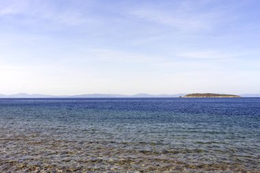 Türkiye'de Karia giderken ada deniz kenarındaki güzel.