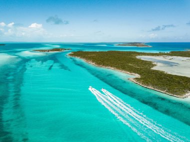 Bahamalar 'da Exuma drone kuş görünümü. Yaz vaction