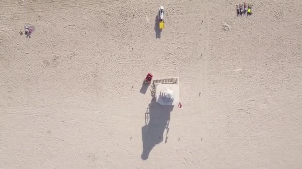 Vista aérea da praia de areia. praia de Miami — Vídeo de Stock