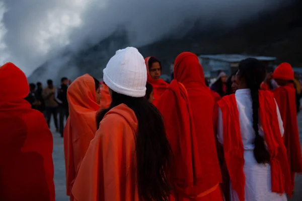 Kedarnath Uttarakhand Hindistan - Kedarnath tapınağını ziyaret edenler Lord Shiva 'ya adanmış bir Hindu tapınağı.