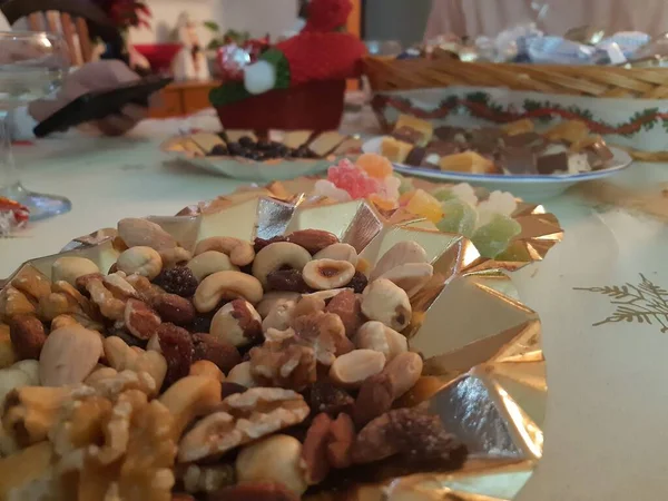 Mesa Natal Para Conhecer Toda Família Comer Pratos Deliciosos Ambiente — Fotografia de Stock