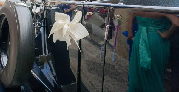 Ligação Nupcial Noiva Noivo Com Bouquet Elegante Bonito Alegria Felicidade — Fotografia de Stock