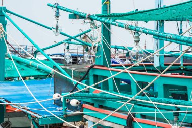 Rayong, Tayland - May, 10, 2019 : Balıkçı teknesi yüzen 