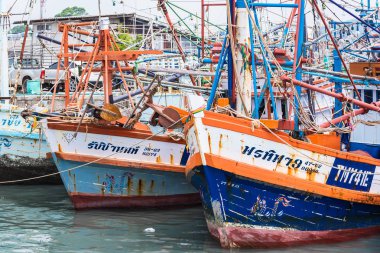 Rayong, Tayland - May, 10, 2019 : Balıkçı teknesi yüzen 