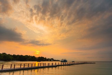 Rayong, Tayland - 12 Mayıs 2019 :Vongdeuan plajının görünümü