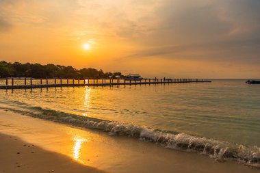 Rayong, Tayland - 12 Mayıs 2019 :Vongdeuan plajının görünümü
