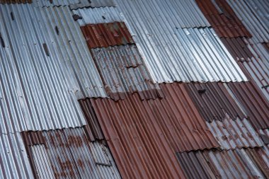 Paslı Çinko Çatı Dokusu.