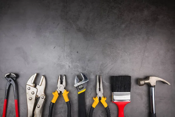 Hem Reparation Handverktyg Cementgrå Bakgrund Koncept Hem Reparation Hem Förbättring — Stockfoto