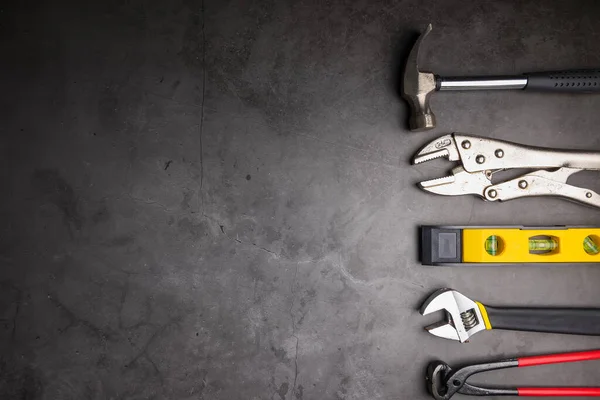 Startseite Reparatur Handwerkzeuge Auf Einem Zementgrauen Hintergrund Konzept Hausreparatur Heimwerker — Stockfoto