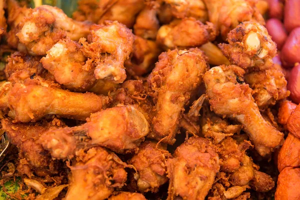 Bezerros Frango Fritos Comida Rua Tailândia Comida Instantânea — Fotografia de Stock