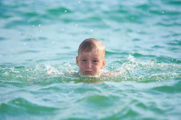 Boy Anos Deixe Swim Mar — Fotografia de Stock