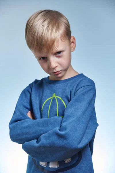 Portret Van Een Bullebak Jongen Jaar — Stockfoto