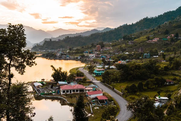 Красивий Пейзаж Щасливого Села Біля Міста Покхара Озера Пхева Непал — стокове фото