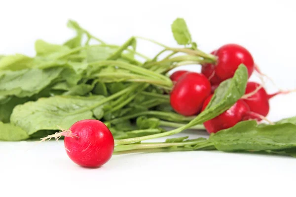 Reifen Roten Rettich Mit Blättern Frisches Gemüse Gesunde Ernährung — Stockfoto