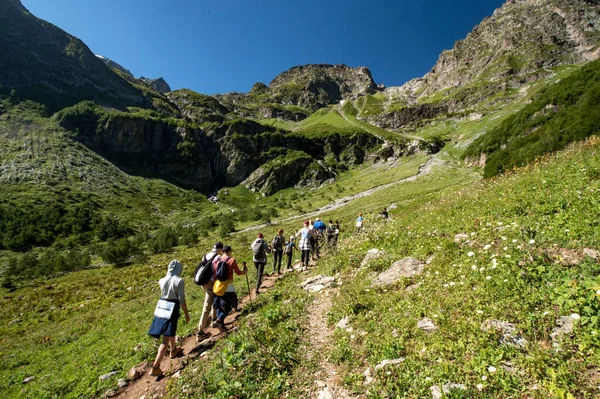 Arkhyz 2020. Irkiz 'den Sophia Lakes' e bir dağ yolculuğu