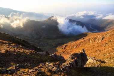 Romanya Karpat Dağları 'nın güzel manzarası