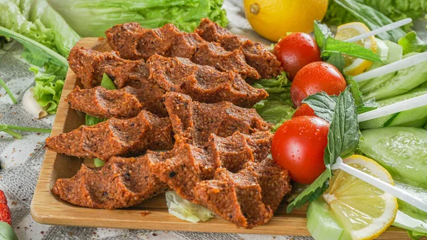 Cigkfte Cig Kofte Chee Kofta Turca Polpetta Cruda Turco Con — Foto Stock