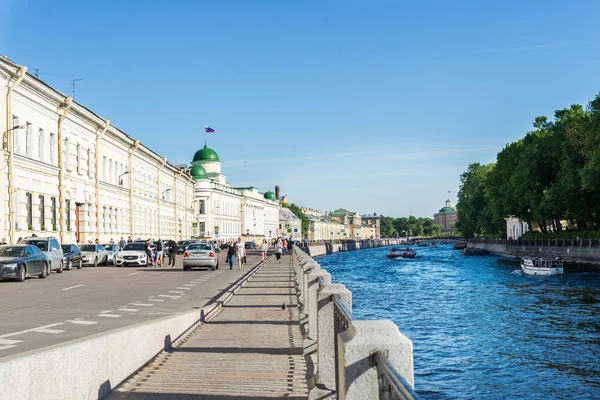 Nábřeží Řeky Moyka Petrohradu Rusku Během Letního Dne — Stock fotografie