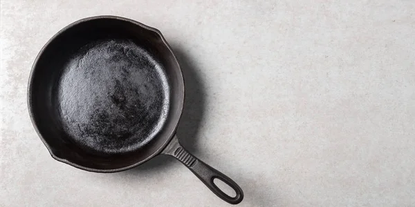 Cast Iron Pan Skillet Healthy Cooking Grey Background — Stock Photo, Image
