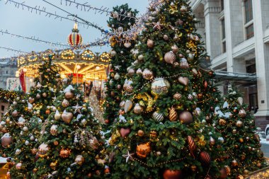 Red Squire 'da Moskova 'da yılbaşı ve yeni yıl zamanı