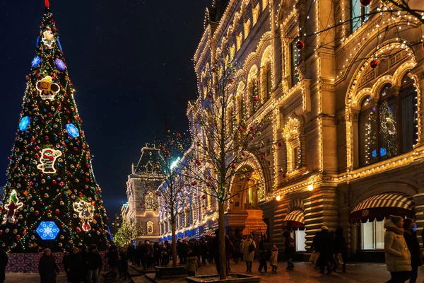 Різдво і новий рік у Москві на червоній Сквайр — стокове фото